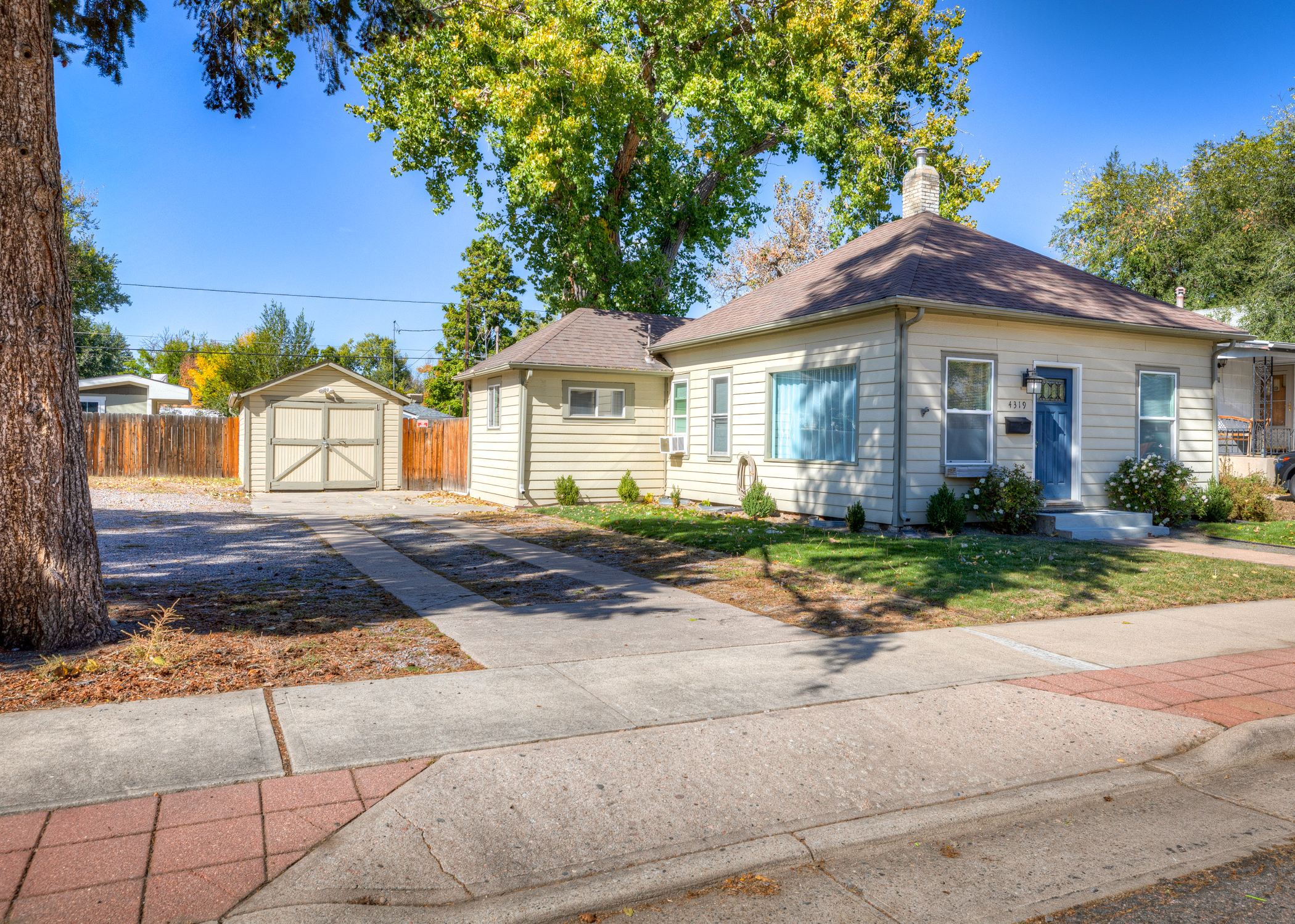 Property thumbnail image